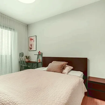 4 Bedrooms Teatro Pace