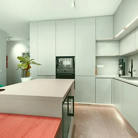 Apartment 4 Bedrooms Teatro Pace Rome
